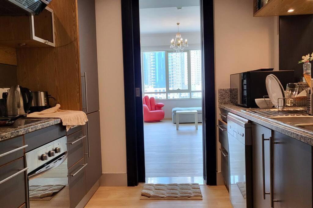 Dubai Marina 1 Bedroom Apt. Walking Distance Jbr. Екстер'єр фото
