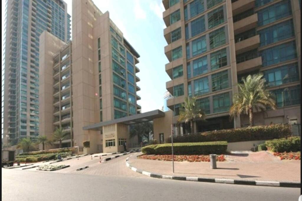 Dubai Marina 1 Bedroom Apt. Walking Distance Jbr. Екстер'єр фото