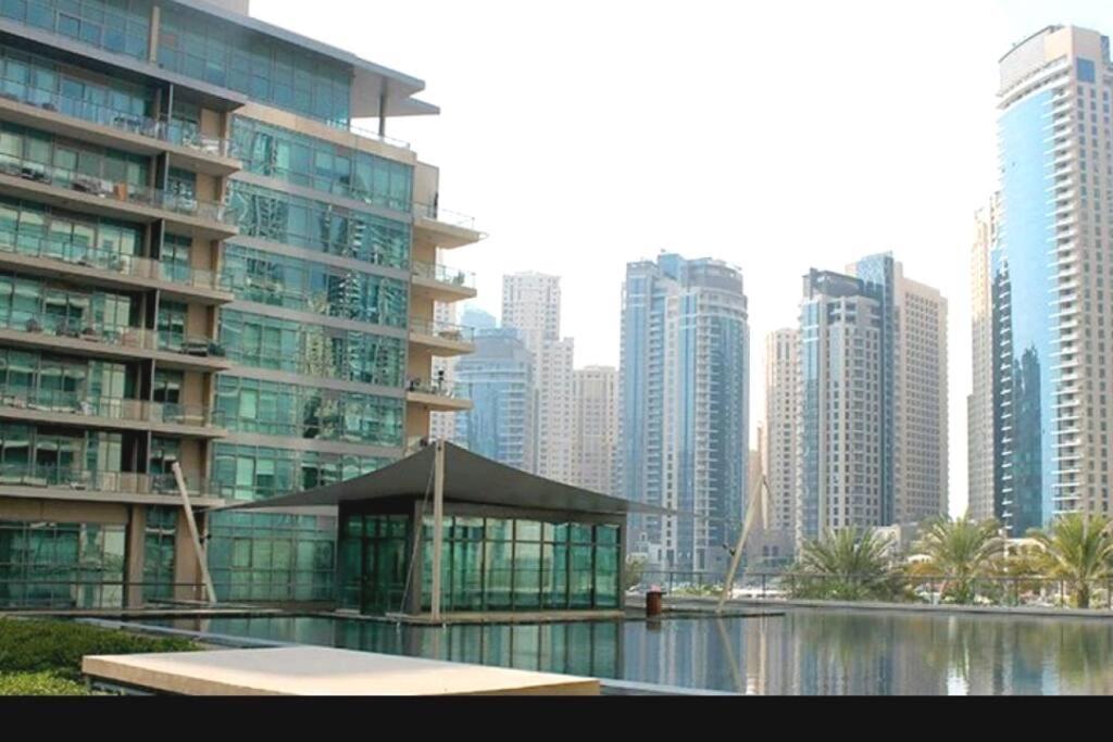 Dubai Marina 1 Bedroom Apt. Walking Distance Jbr. Екстер'єр фото